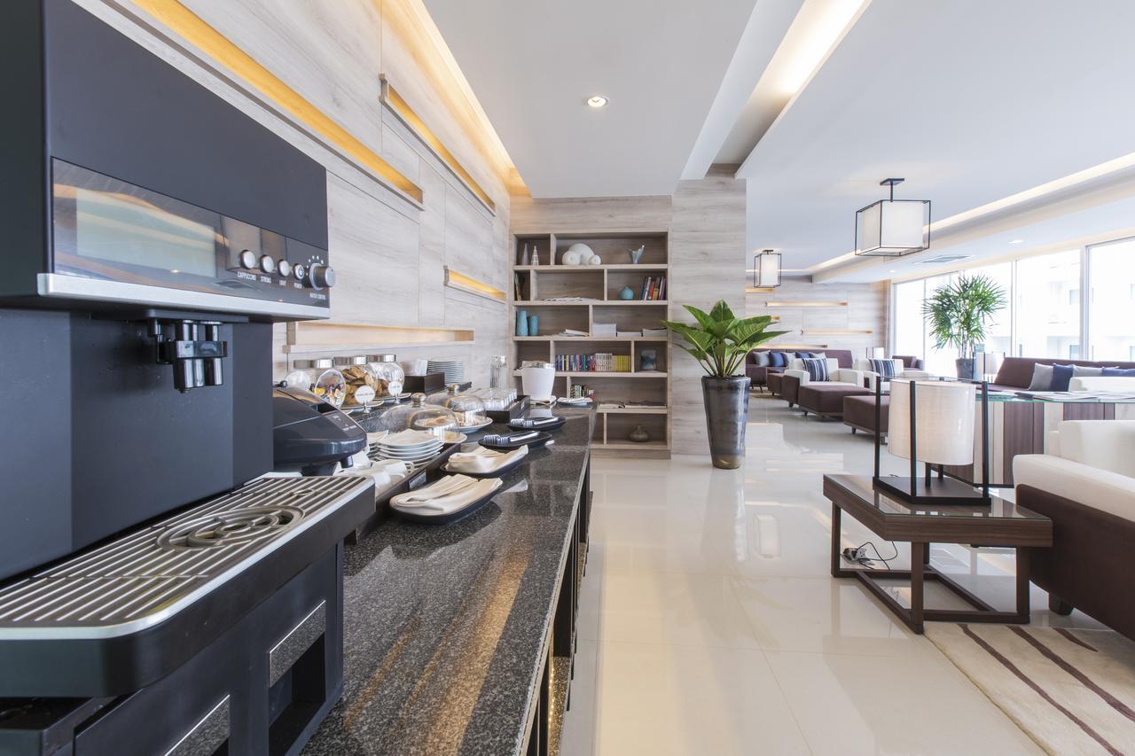 巴真武里坎纳瑞304酒店 Si Maha Phot 外观 照片